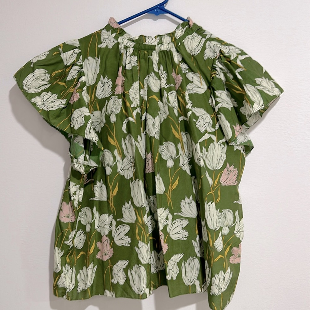 Trovata size small top